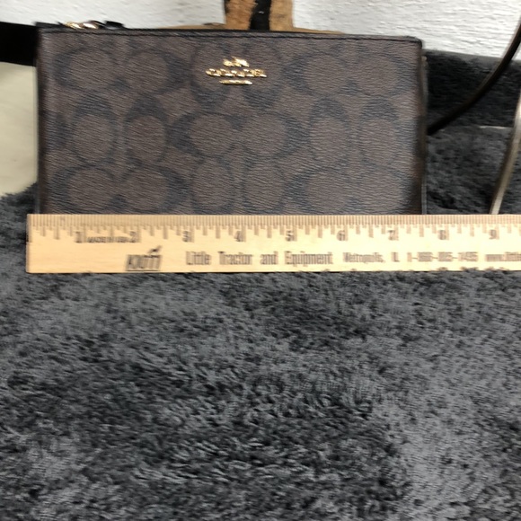 COACH WRISTLET - Picture 7 of 8